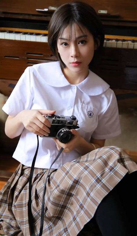 陈子由新剧饰演异时空旅行者 上演青春校园纯爱罗曼史	